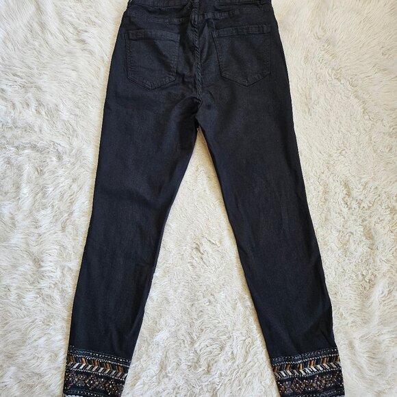 Frank Lyman Women’s Black Embroidery Legs Pants Size M - Picture 4 of 10